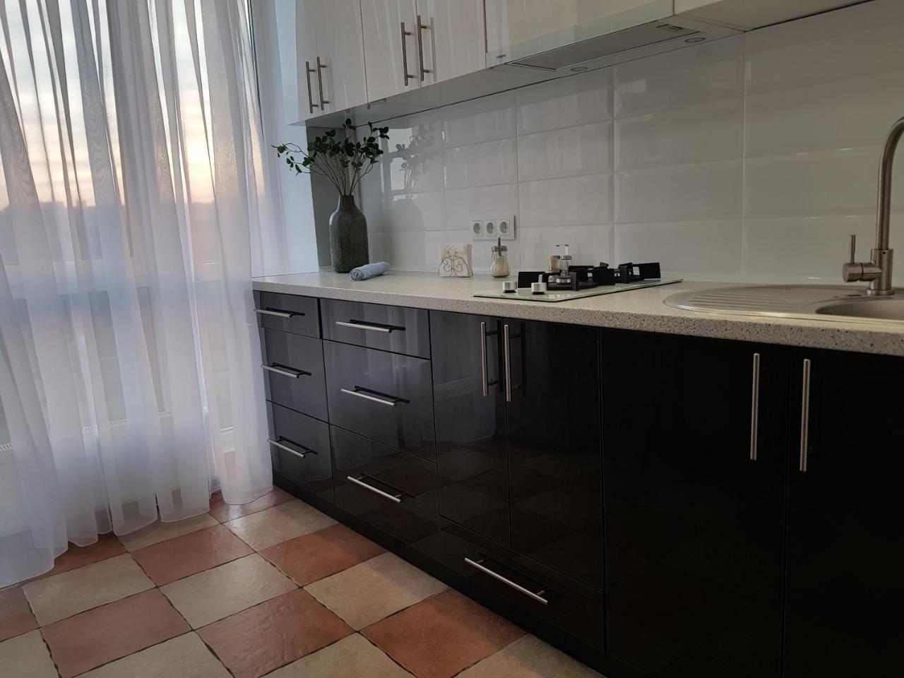 Измайловская Апартаменты Kischinau Exterior foto